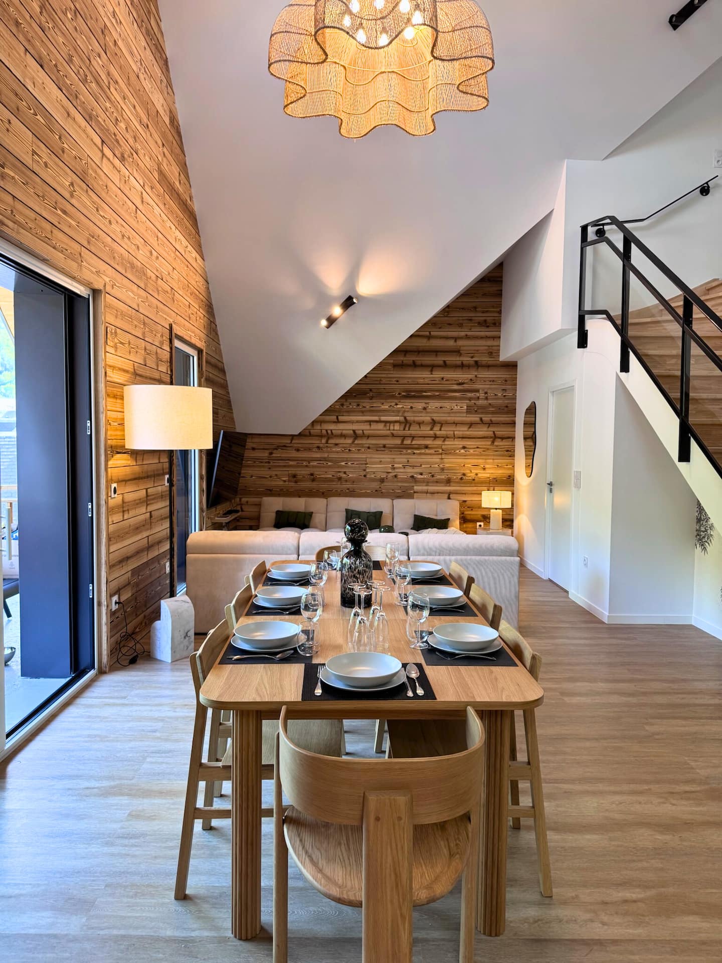 La table pour 8
